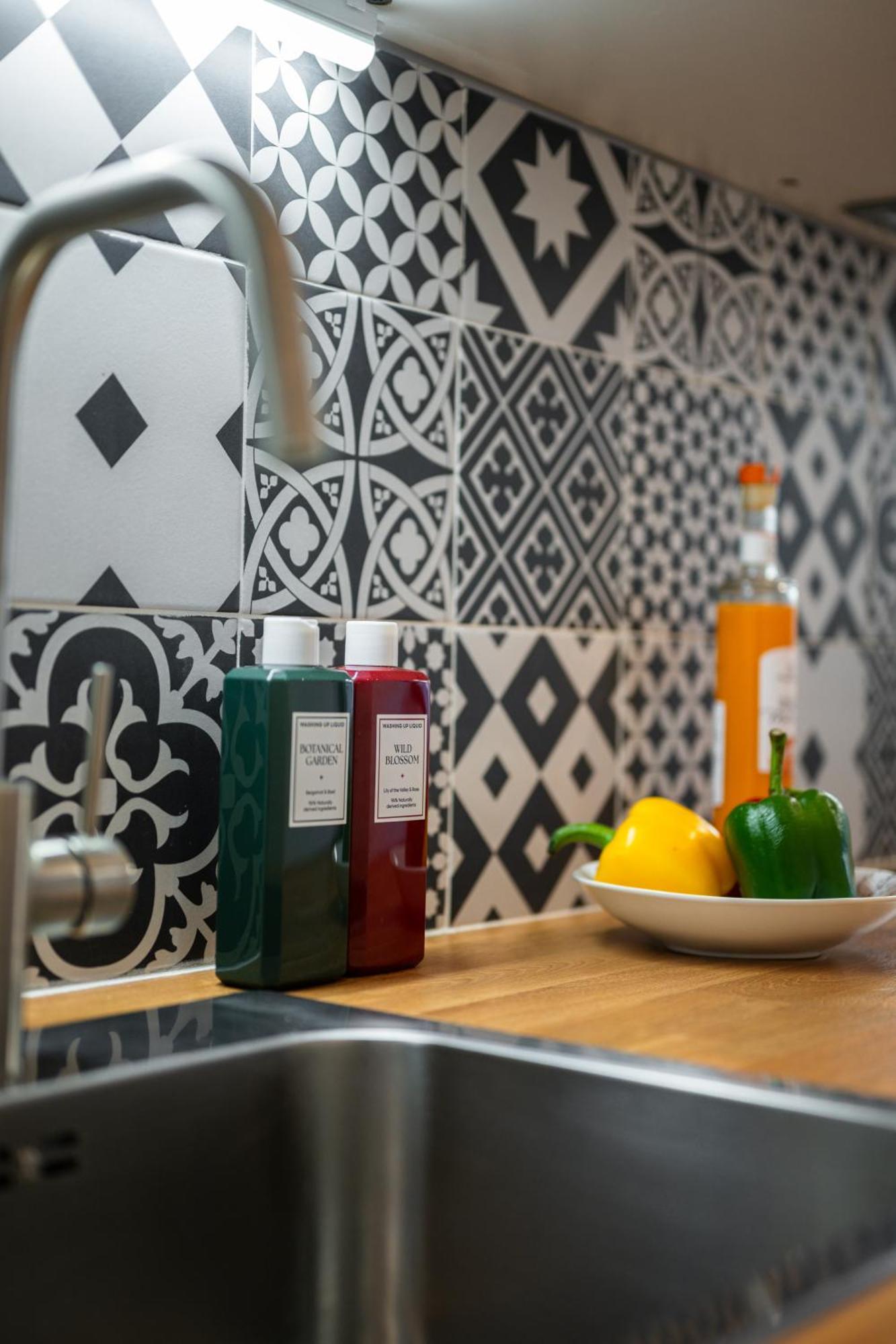 Charme & Authenticite Au Coeur De La Vieille Appartement *