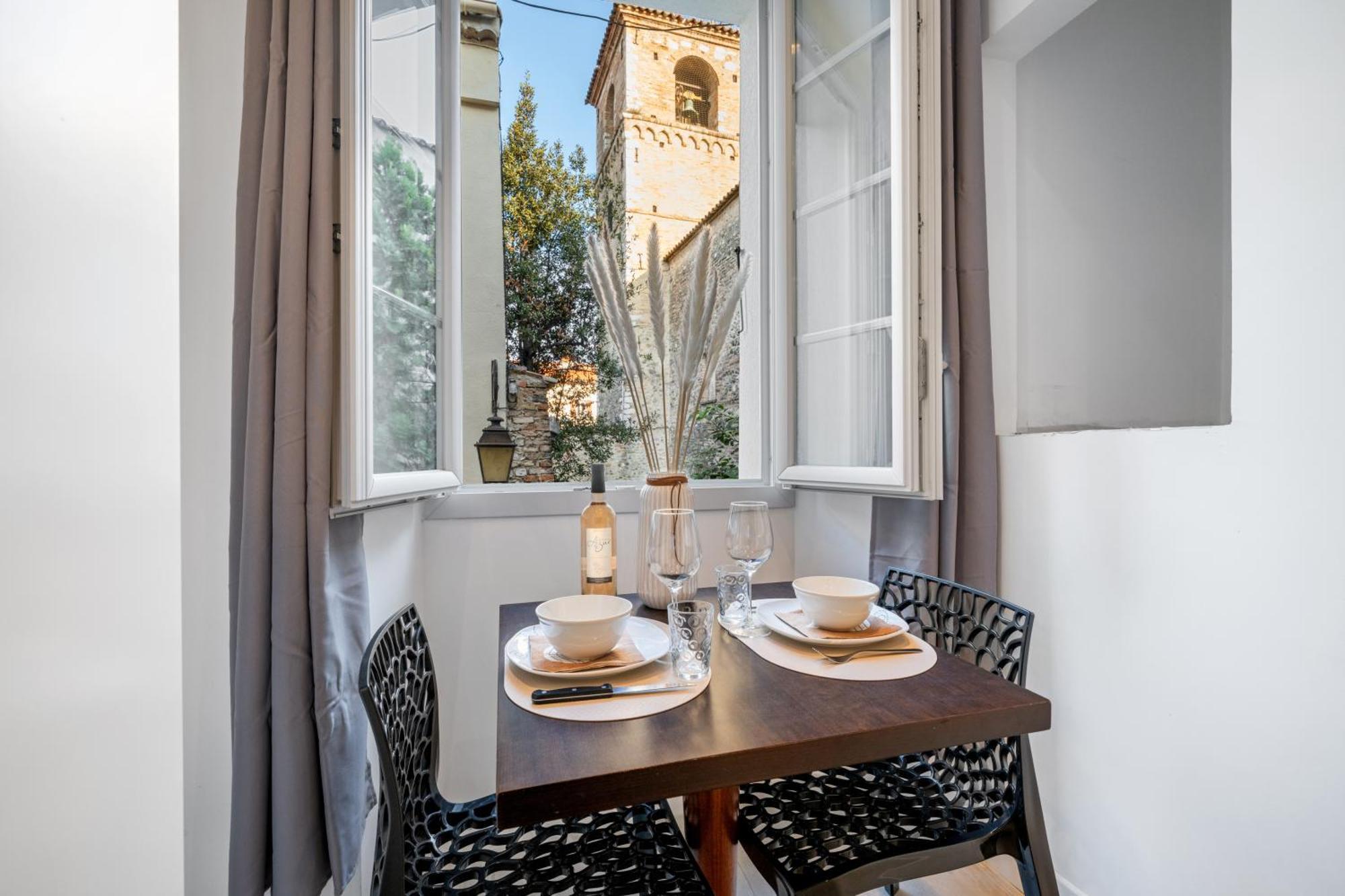 Apartment Charme & Authenticite Au Coeur De La Vieille *